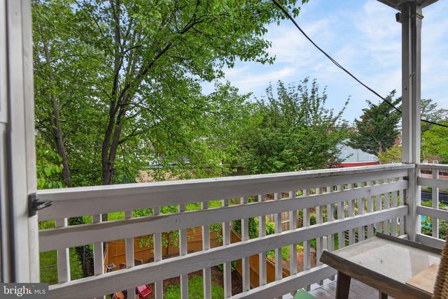 336 E CLAY ST, Lancaster, PA 17602