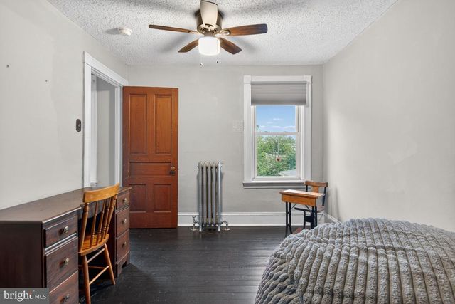 336 E CLAY ST, Lancaster, PA 17602
