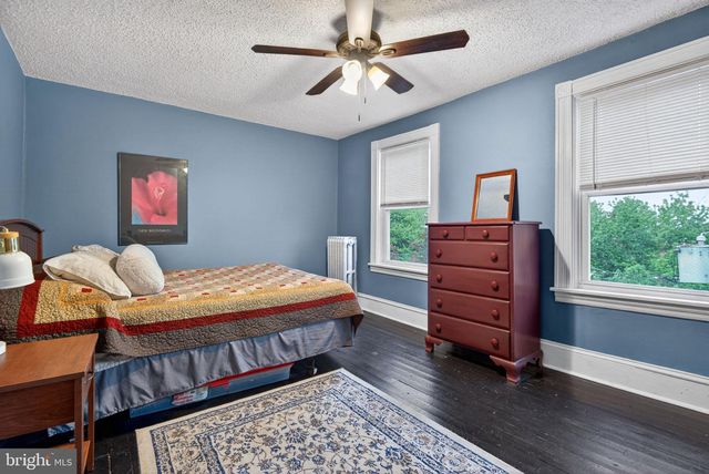 336 E CLAY ST, Lancaster, PA 17602