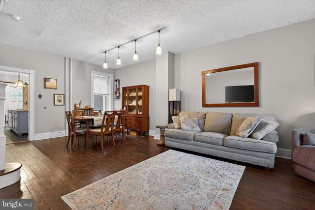 336 E CLAY ST, Lancaster, PA 17602