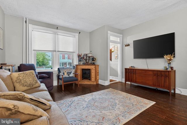 336 E CLAY ST, Lancaster, PA 17602