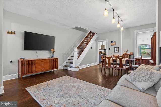 336 E CLAY ST, Lancaster, PA 17602