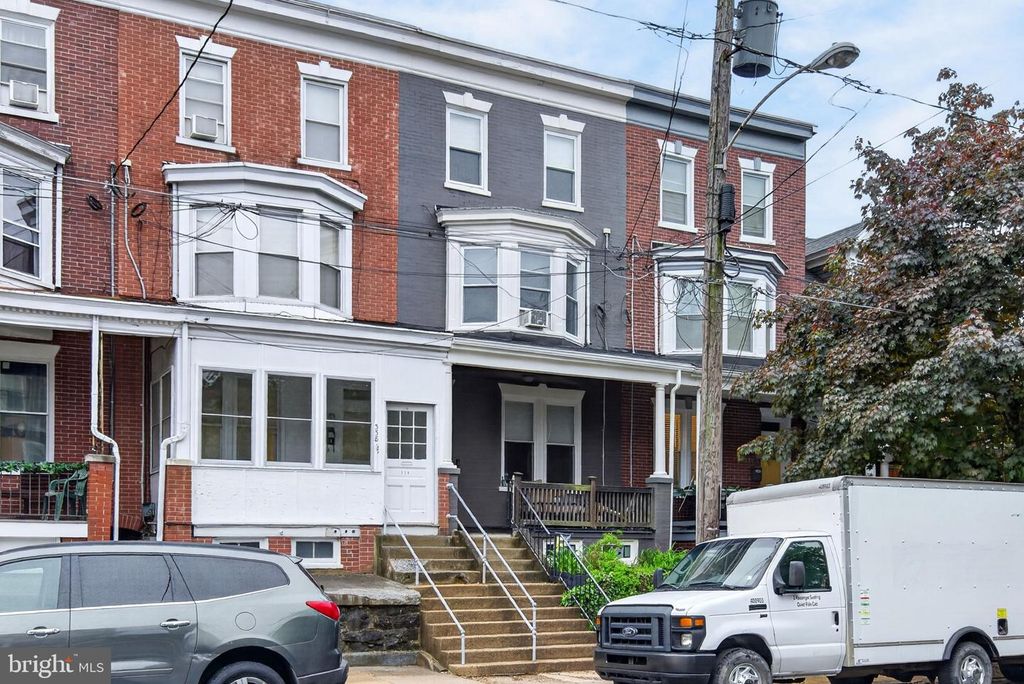 336 E CLAY ST, Lancaster, PA 17602