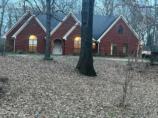 5380 Park Place Drive, Horn Lake, MS 38637
