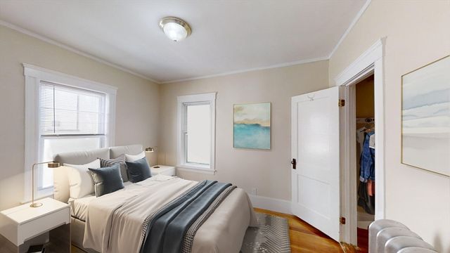 303 Tappan St 3, Brookline, MA 02445