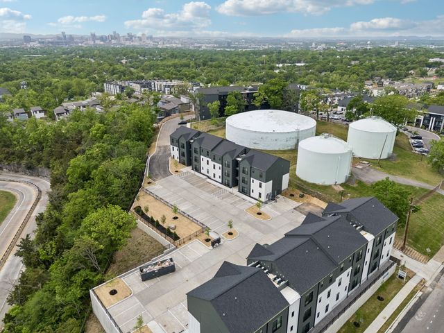3000 Edwin Way Unit 304, Nashville, TN 37207