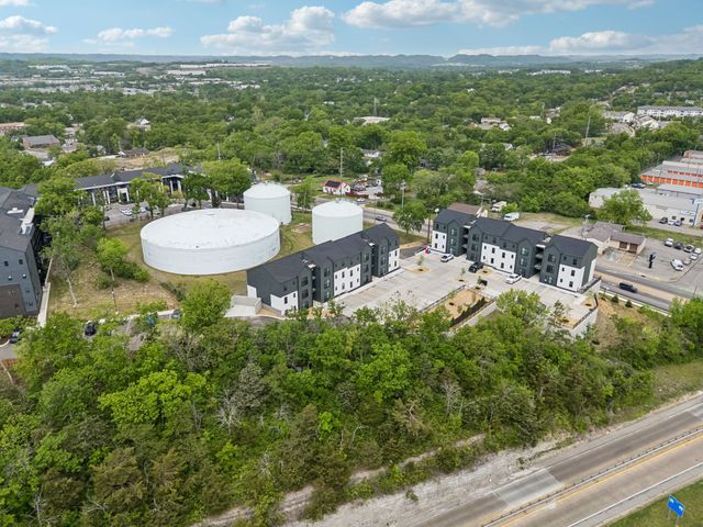 3000 Edwin Way Unit 304, Nashville, TN 37207