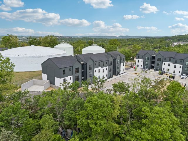3000 Edwin Way Unit 304, Nashville, TN 37207