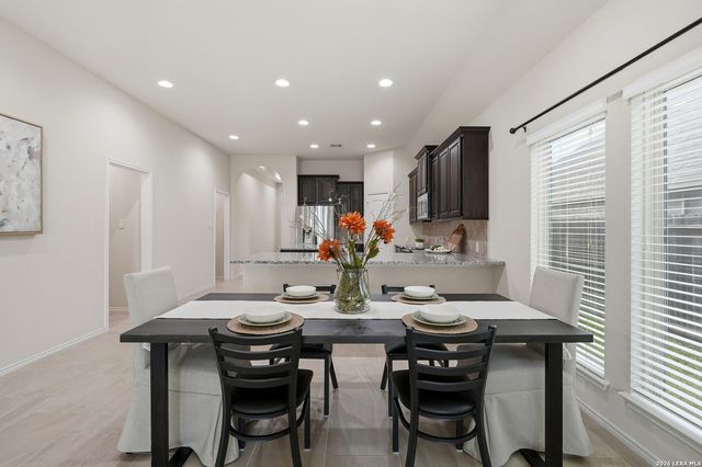 2129 RANGE RD, Seguin, TX 78155