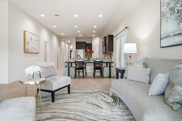 2129 RANGE RD, Seguin, TX 78155