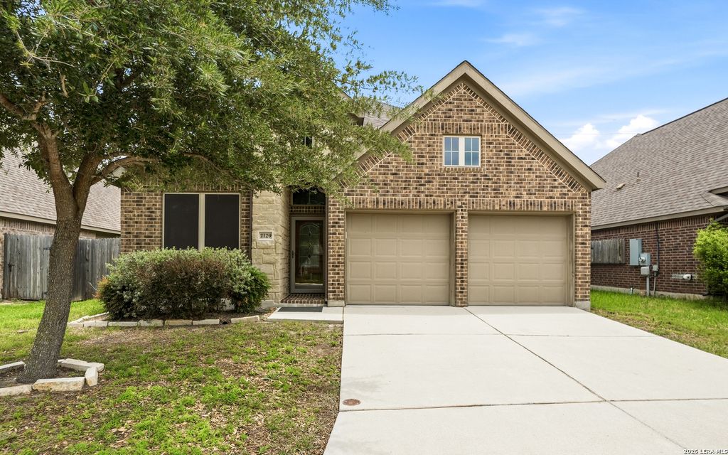 2129 RANGE RD, Seguin, TX 78155