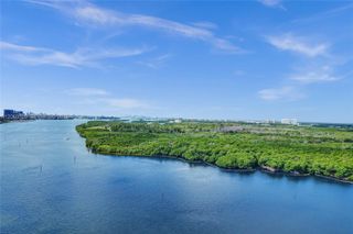 500 Bayview Drive PH20, Sunny Isles Beach, FL 33160