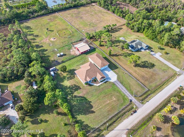 2740 Waring Lane S, Malabar, FL 32950