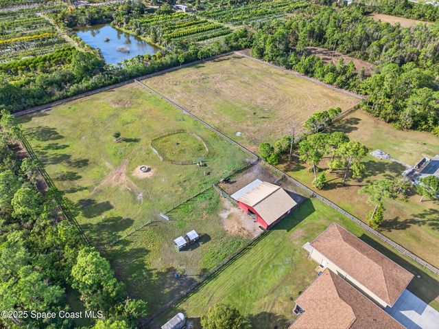 2740 Waring Lane S, Malabar, FL 32950