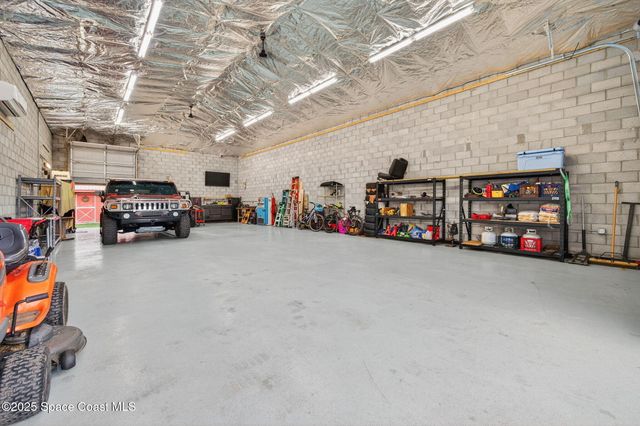 2740 Waring Lane S, Malabar, FL 32950