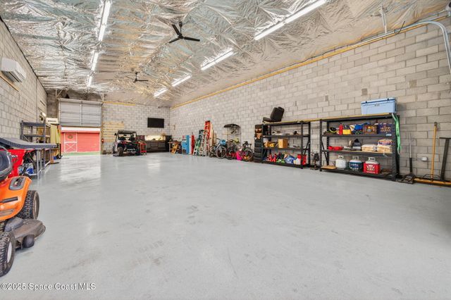 2740 Waring Lane S, Malabar, FL 32950