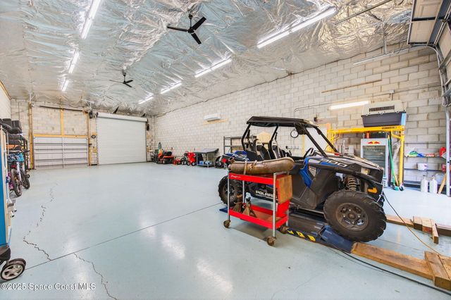 2740 Waring Lane S, Malabar, FL 32950