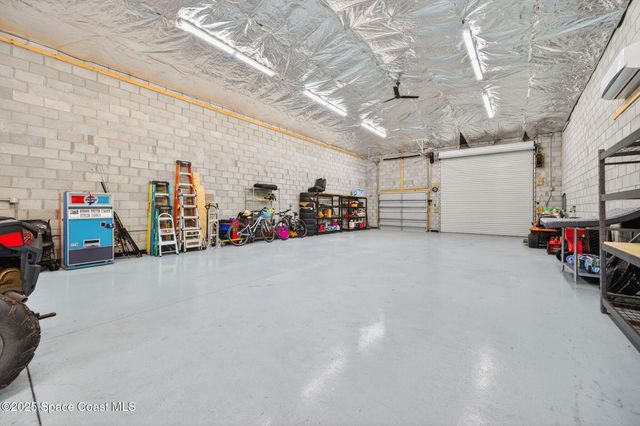 2740 Waring Lane S, Malabar, FL 32950