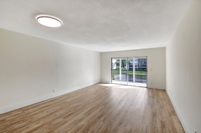 14360 STRATHMORE Lane 204, Delray Beach, FL 33446