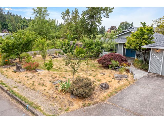 6683 Se CLACKAMAS Rd, Milwaukie, OR 97267