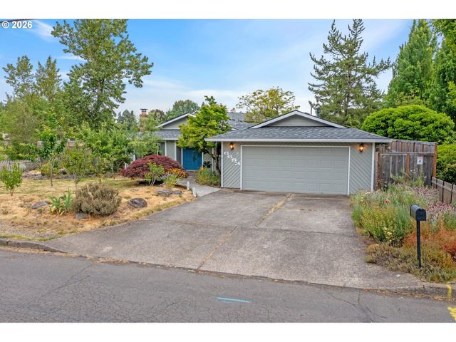 6683 Se CLACKAMAS Rd, Milwaukie, OR 97267