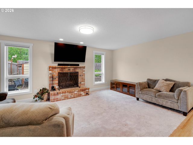 6683 Se CLACKAMAS Rd, Milwaukie, OR 97267