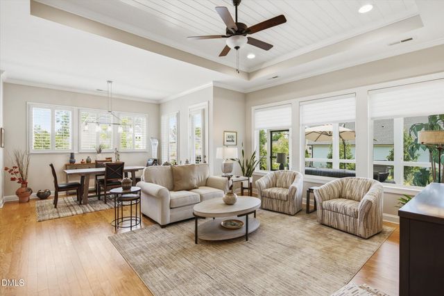 559 Middleton Place, Chapel Hill, NC 27516