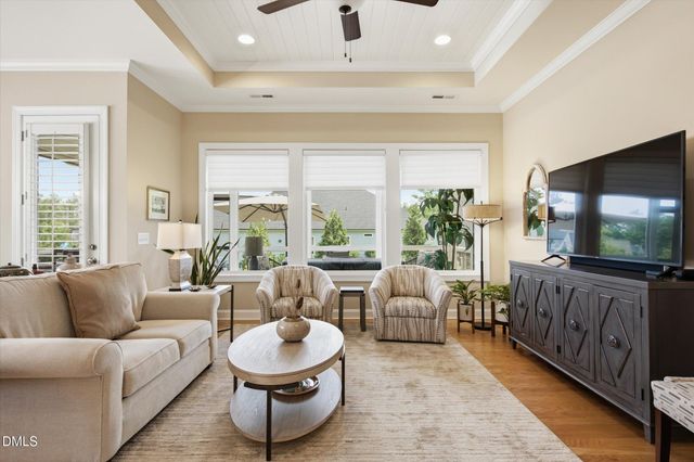 559 Middleton Place, Chapel Hill, NC 27516