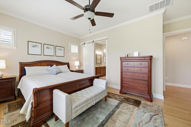559 Middleton Place, Chapel Hill, NC 27516