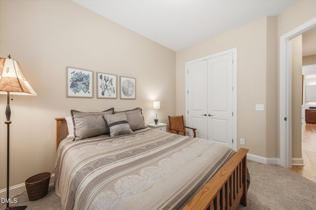 559 Middleton Place, Chapel Hill, NC 27516