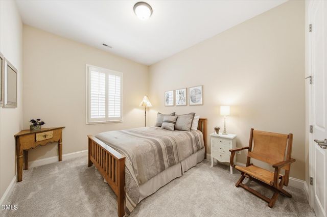 559 Middleton Place, Chapel Hill, NC 27516