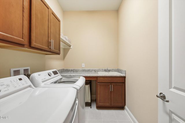 559 Middleton Place, Chapel Hill, NC 27516