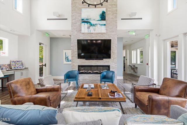 559 Middleton Place, Chapel Hill, NC 27516