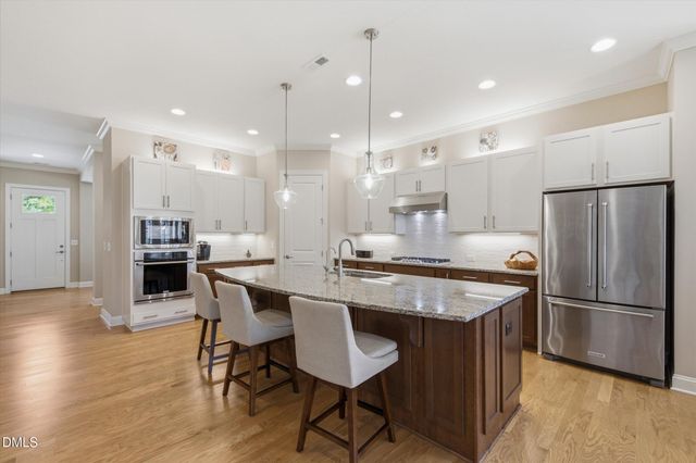 559 Middleton Place, Chapel Hill, NC 27516