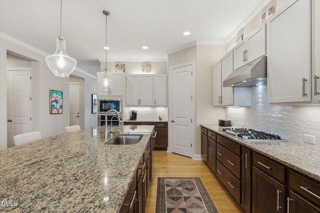 559 Middleton Place, Chapel Hill, NC 27516
