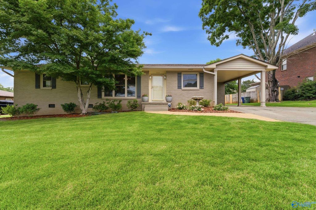 104 Westchester Avenue SW, Huntsville, AL 35801