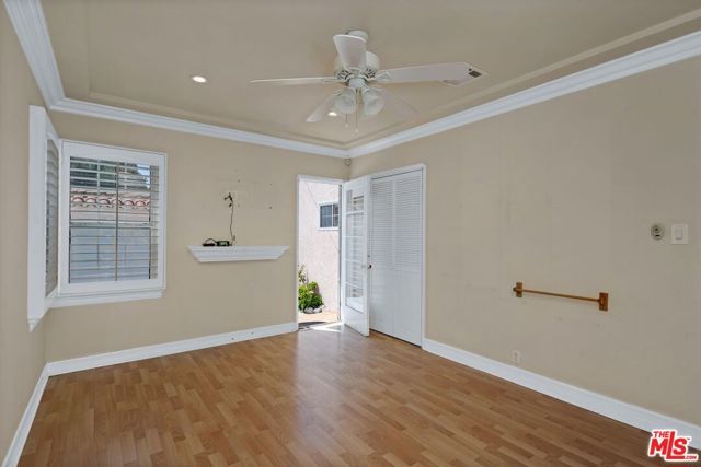 7905 West Boulevard, Inglewood, CA 90305