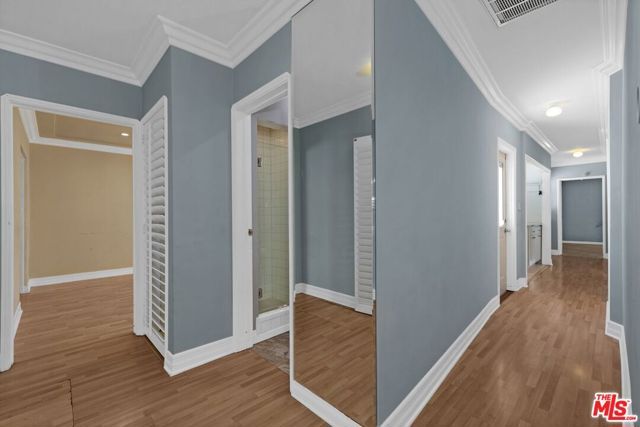 7905 West Boulevard, Inglewood, CA 90305