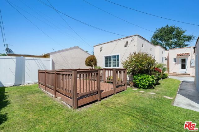 7905 West Boulevard, Inglewood, CA 90305
