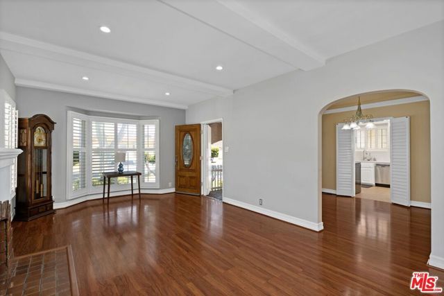 7905 West Boulevard, Inglewood, CA 90305