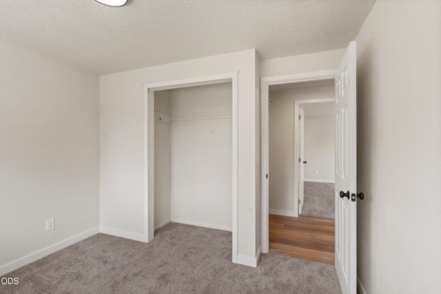 2417 Flanders Street, White City, OR 97503