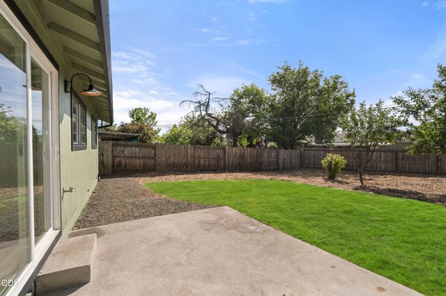 2417 Flanders Street, White City, OR 97503