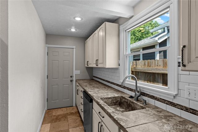 219 Adams Street, Dayton, OH 45410