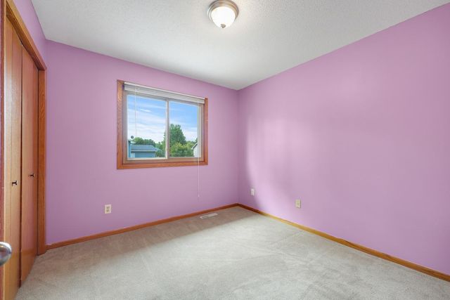 12601 92nd Place N, Maple Grove, MN 55369