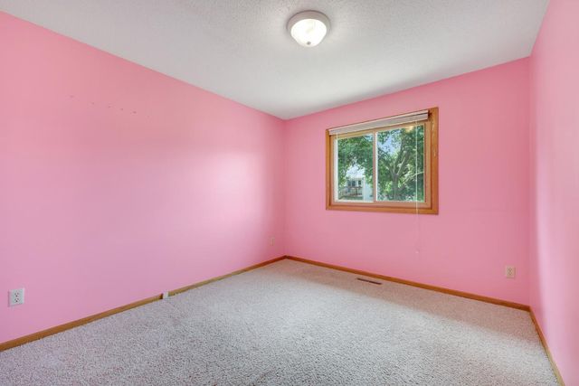12601 92nd Place N, Maple Grove, MN 55369