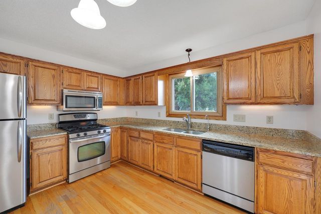 12601 92nd Place N, Maple Grove, MN 55369
