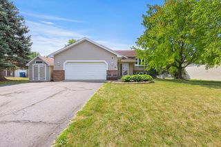 12601 92nd Place N, Maple Grove, MN 55369