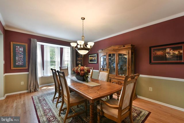 414 FOREST LN, North Wales, PA 19454