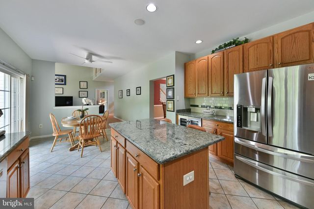 414 FOREST LN, North Wales, PA 19454