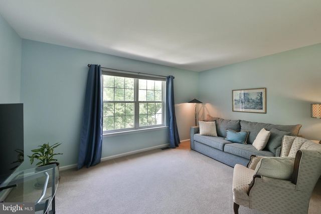 414 FOREST LN, North Wales, PA 19454